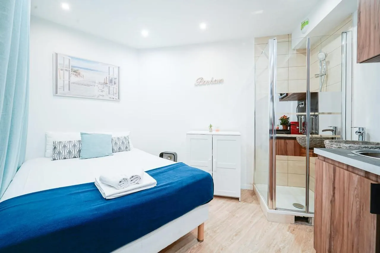 Well Located Flat For 2 People Near Montmartre And Opera Apartment Paris France
